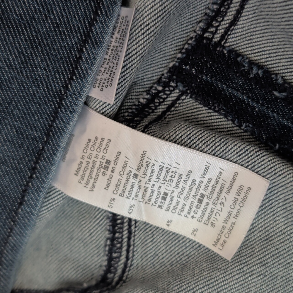 Madewell NWOT Slim Demi-Boot Jeans W/ Center Seam Size 24 - Picture 8 of 11